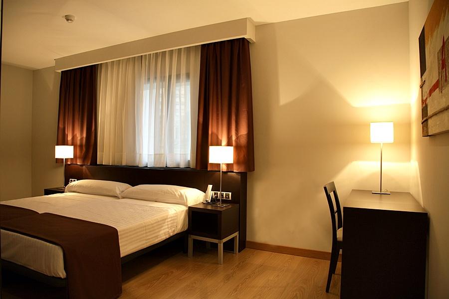 Hotel Plazaola Irurtzun Exterior photo